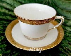 10 x Royal Worcester Coffee Cups & Saucers Ambassador Pattern SET Vintage