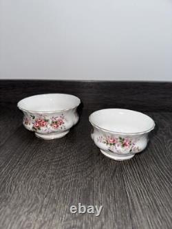 1961 Vintage Royal Albert Lavender Rose 54 Piece Dinner, Coffee & Tea Set