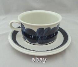 (8) ARABIA Finland Blue ANEMONE Flat Coffee Tea Mug Cup & Saucer Sets + BONUS NR