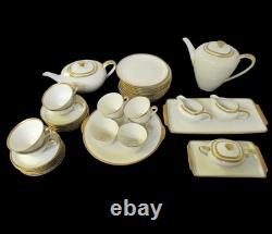 Eschenbach Bavaria Germany 40 Piece Tea / Coffee Set White With A Gold Rim