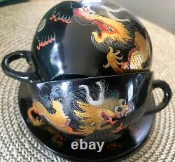 Foo Chow Vintage Dragon Lacquered 32 pcs tea/coffee set. Excellent condition