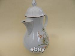 Kahla Porcelain Vintage Floral 21 Piece Coffee Set. Excellent