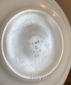 Lot Of 16 Retro Vintage Pyrex Saucer Plates Cup Set Turquoise Blue Milk Glass