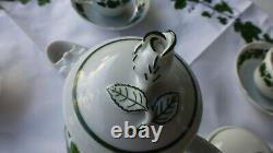 Mocha service Meissen vine leaves, 6 blankets and centerpiece, I. Choice