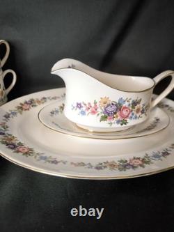 Rare Vintage Royal Albert Paragon Lavinia Dinner Set And Tea Set For 8
