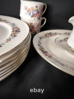Rare Vintage Royal Albert Paragon Lavinia Dinner Set And Tea Set For 8