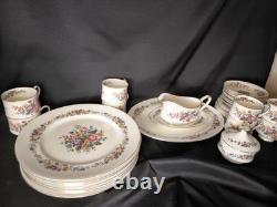 Rare Vintage Royal Albert Paragon Lavinia Dinner Set And Tea Set For 8