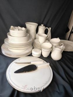 Rare Vintage Royal Doulton Carnation 1982 Dinner And Coffee Set For 6