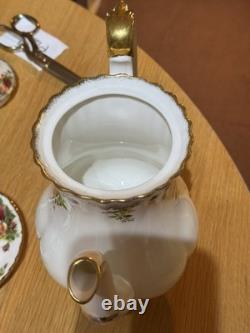Royal Albert Old Country Roses Bone China 15 Piece Coffee Set