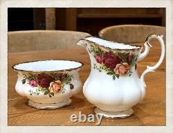 Royal Albert'Old Country Roses' Cabinet Condition Tea Service for 12 People VGC