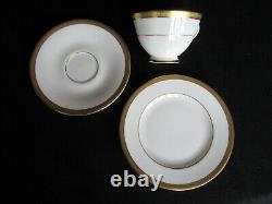 Royal Doulton Royal Gold H4980 Pattern 22 Piece Coffee Service for sale