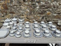 Royal Grafton Vintage Bone China Raffia