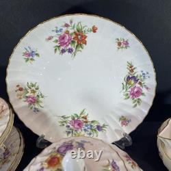 Royal Worcester Roanoke 23 Piece Tea Set for 6 Including Tea Pot Milk Jug Sugar