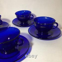 Set Of 4 Vintage Cobalt Blue Glass Tea Or Coffee Cups And Saucers