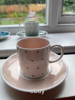 Susie Cooper 6 X Wedgwood Star Burst Green Star Coffee Cup and Saucer set