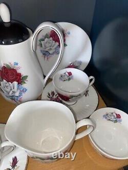 True VTG Bone China Coffee Set Teacups Saucer Plates Jug Bowl Antique Rose Trios