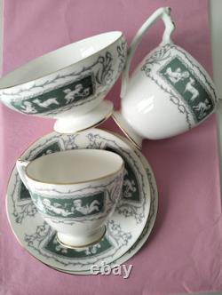 VINTAGE COALPORT REVELRY ADAM GREEN Full set, 21 pieces Bone China, England