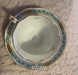 VTG Set of 5 Herend Hungary Apponyi Green Coffee Cups & Saucers Osier Shape Gold