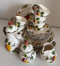 Villeroy & Boch Ma Pomme Vintage 21 Piece Coffee Set Made in Germany