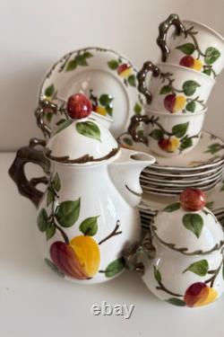 Villeroy & Boch Ma Pomme Vintage 21 Piece Coffee Set Made in Germany