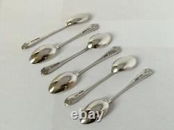 Vintage Cased Set of 6 Solid Silver Tea / Coffee Spoons Walker & Hall, 1928