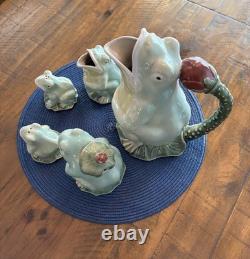 Vintage Frog Tea/Coffee Set