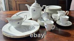 Vintage Graf Von Henneberg Regina Katherina 30 Piece Tea/Coffee Set