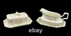 Vintage Johnson Bros Eternal Beau 46 Piece Dinner/tea/coffee Set Eb4