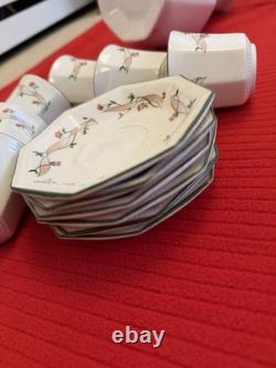 Vintage Johnson Brothers English tea & coffee set. (1980-90)