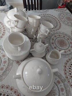 Vintage Lincoln Bhs Barratt Tureen And Tea Sets All In Excellent Condition £85