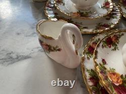 Vintage Royal Albert Old Country Roses 25pcs Coffee Set Mint Condition
