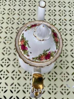 Vintage Royal Albert Old Country Roses Bone China Coffee Set (20 Piece Set)