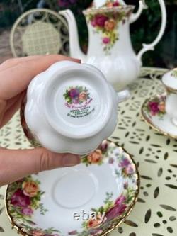 Vintage Royal Albert Old Country Roses Bone China Coffee Set (20 Piece Set)