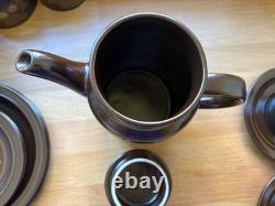 Vintage Royal Doulton Basque Lambethware collection of 21 pieces