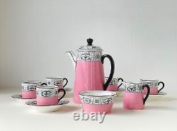Vintage Royal Doulton Coffee Set. 5 cups. 5 saucers. 1 cream jar. 1 sugar pot. H562