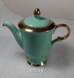 Vintage StavangerFlint Norway. Green and Gold Tea/Coffee Set. 15 piece