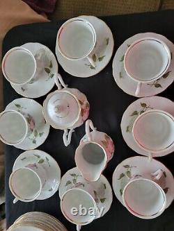 Vintage Walbrzych Tea/Coffee Set Made In Poland. 45 Pieces Excellent Condition