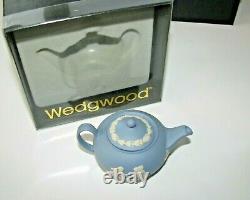 Vintage Wedgewood Jasperware Miniature Blue Tea & Coffee Set In Original Boxes