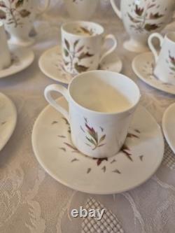 Vintage Wedgwood Wakefield Bone China 15-Piece Coffee Set, Made in England