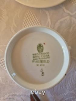 Vintage Wedgwood Wakefield Bone China 15-Piece Coffee Set, Made in England