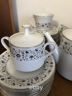 Vintage fine bone china tea set 483 RC sri Lanka