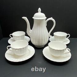 Vtg Royal Worcester Warmstry Tea Set With Lid 4 Cups 4 Saucers England