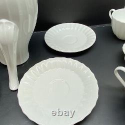 Vtg Royal Worcester tea/coffee Pot / Pitcher 4 Cup 4 Sauciers set Warmstry white