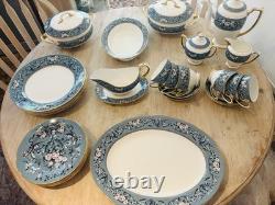 Wedgewood Ralph Lauren Dinner and Coffee Set Annalia Bone China Vintage 1998