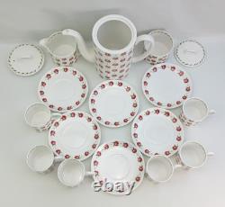 Wedgwood Susie Cooper Apple Gay 15 Piece Coffee / Espresso Set Vintage 1960s