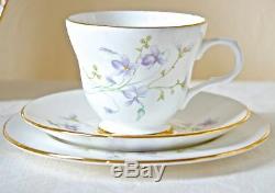 21 Pcs Tea Coffee Set, Vintage Crown Trent Violettes. Porcelaine Fine, Angleterre