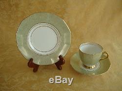 26 Pcs Vintage Plant Tuscan Bone Chine Green & Gold Tea / Coffee Set England 1930s