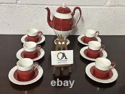 Beau service à café vintage en porcelaine Wedgwood rubis