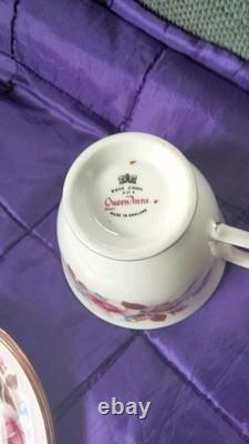 Bel ensemble de thé/café en porcelaine de bone china Vintage Queen Anne, 18 pièces, en boîte