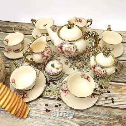 Café en porcelaine britannique de 15 pièces, motif floral, cadeau unique de la Chine vintage